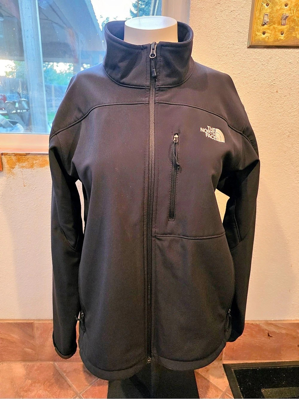 The North Face Apex Bionic Jacket Black Soft Shell Jacket